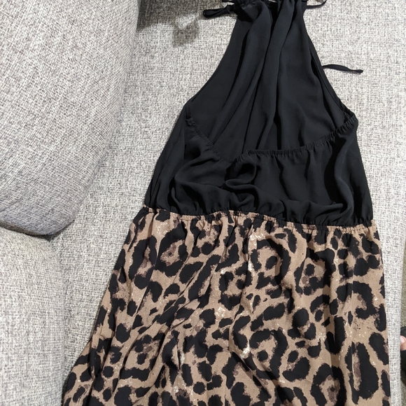 One piece Romper - Picture 2 of 2